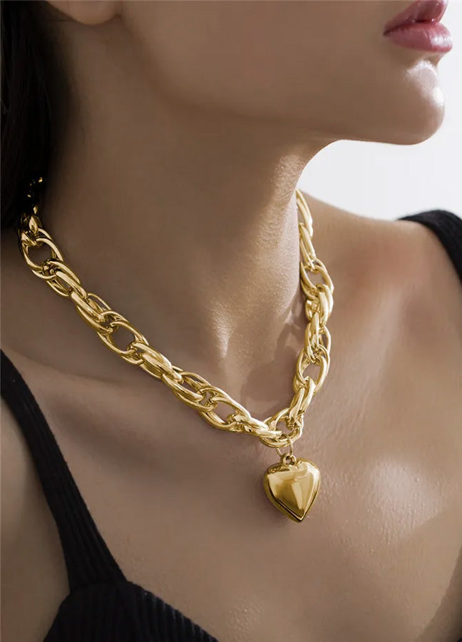 Lovessa Necklace